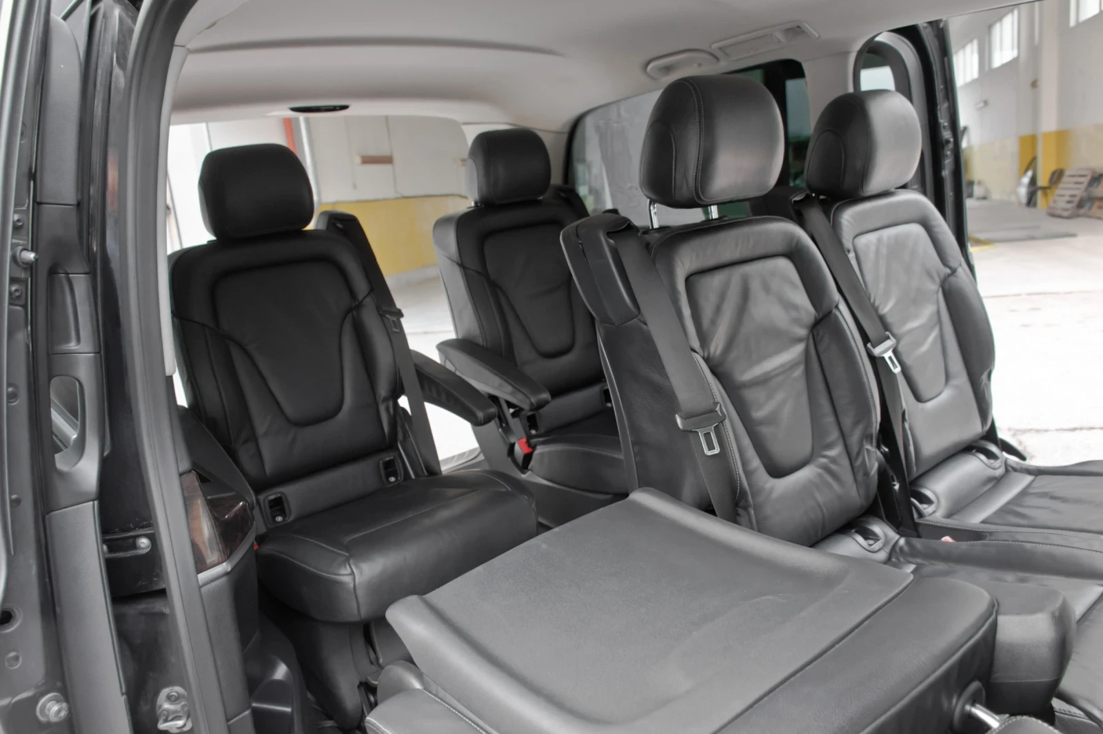 Mercedes-Benz V 220 V220 163кс AMG, снимка 12 - Бусове и автобуси - 53991868