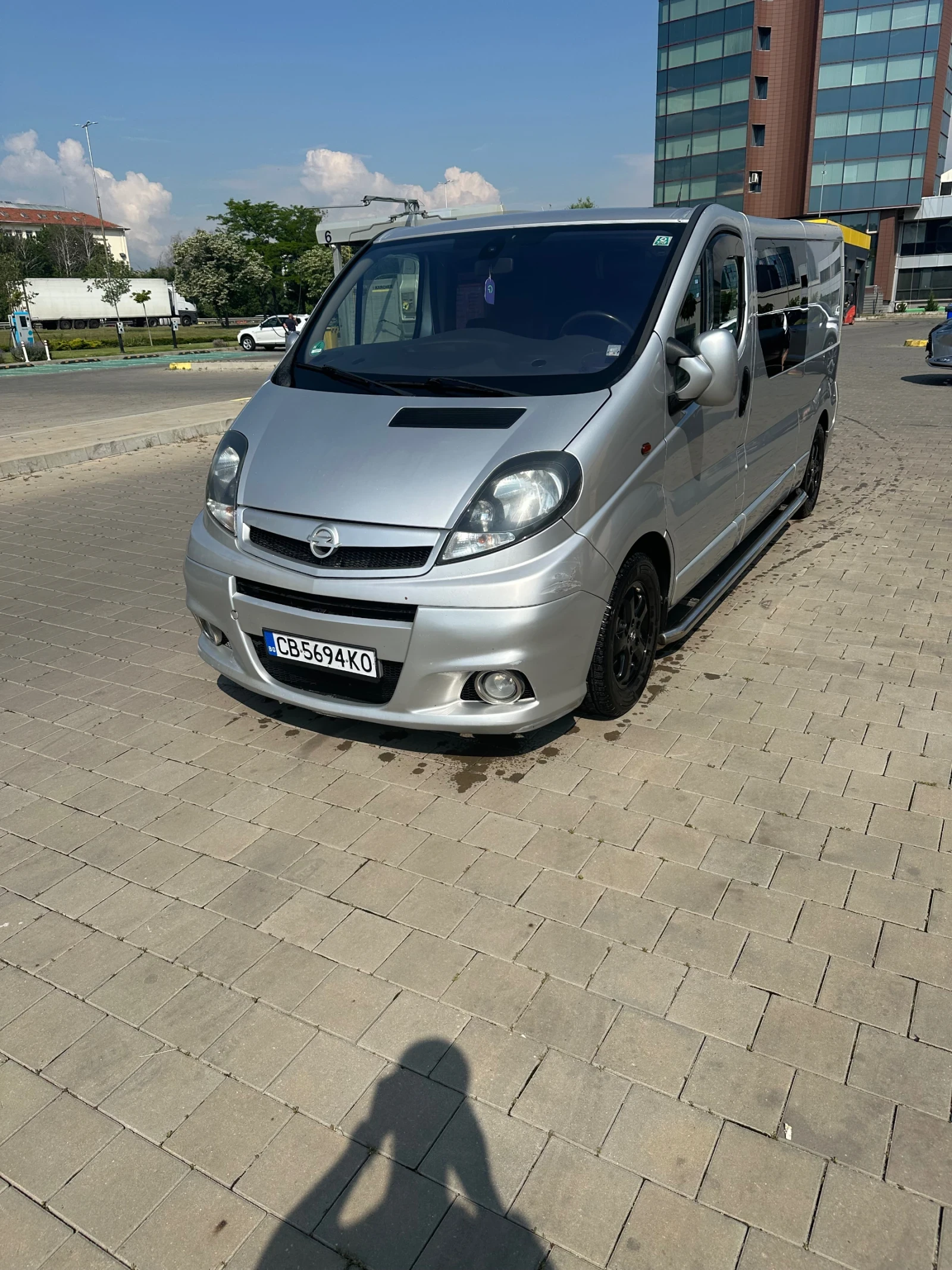 Opel Vivaro 2.0 Двойна кабина