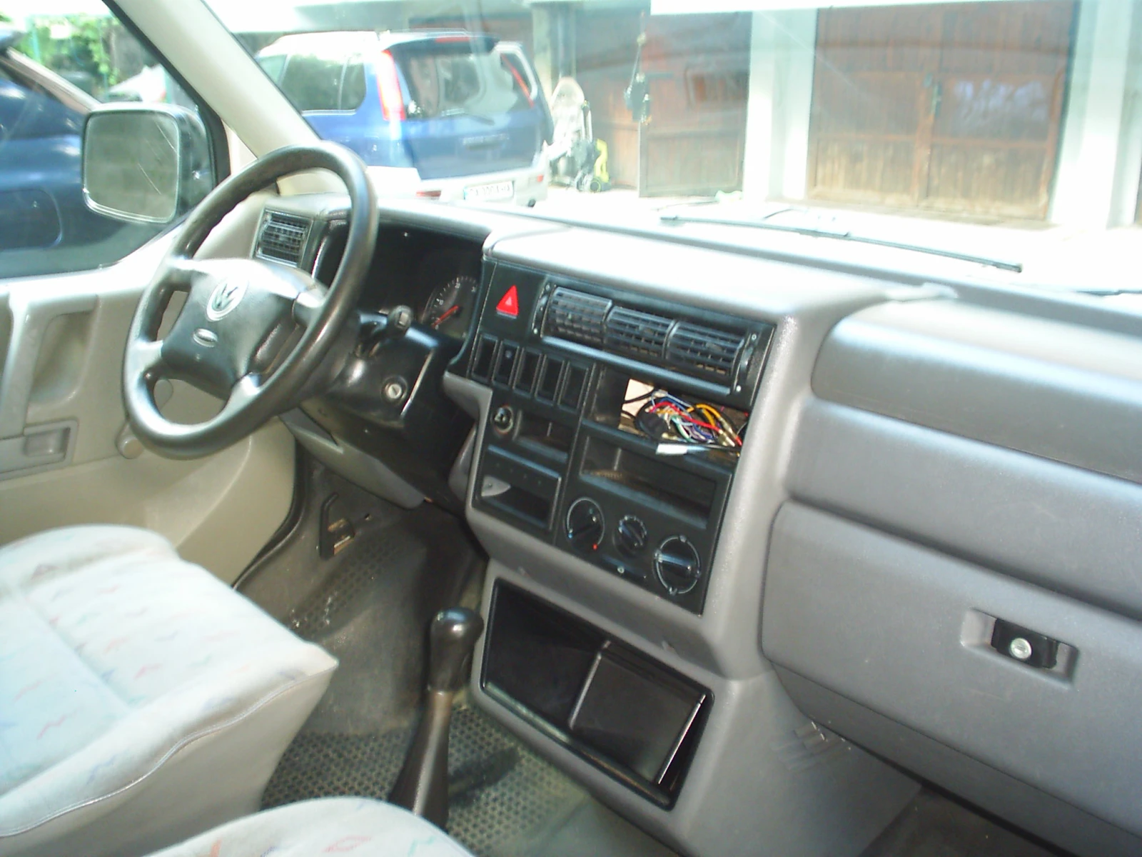 VW T4 2.5 TDI Transporter, снимка 10 - Бусове и автобуси - 55165893