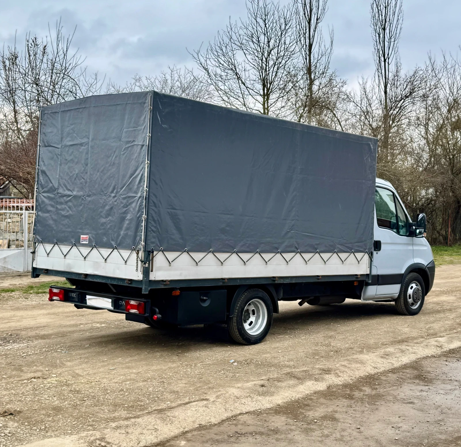 Iveco Daily 3.0* 170 000хил.км* БОРДОВИ+ БРЕЗЕНТ* БЛОКАЖ, снимка 7 - Бусове и автобуси - 55637124