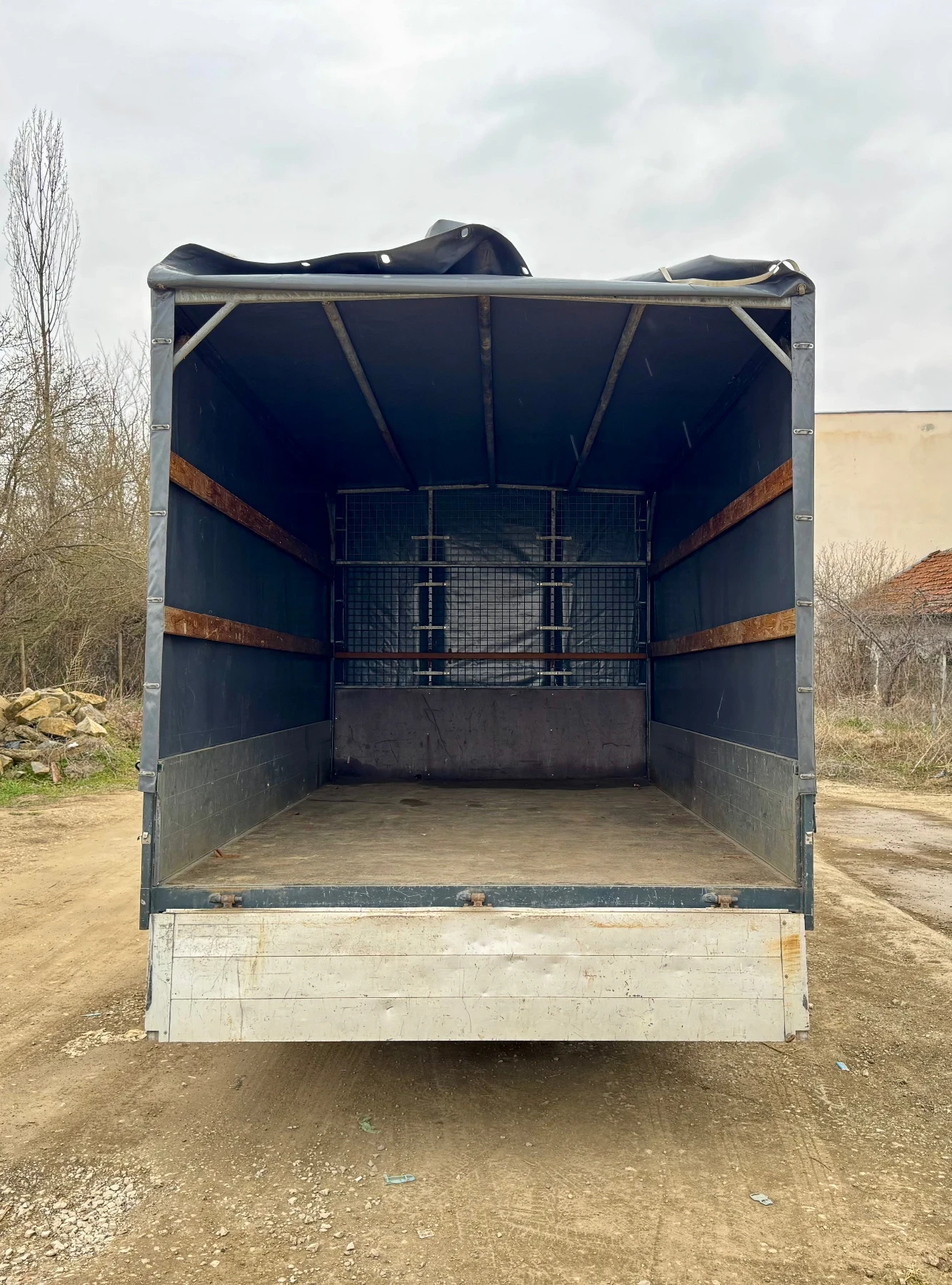 Iveco Daily 3.0* 170 000хил.км* БОРДОВИ+ БРЕЗЕНТ* БЛОКАЖ, снимка 6 - Бусове и автобуси - 55637124