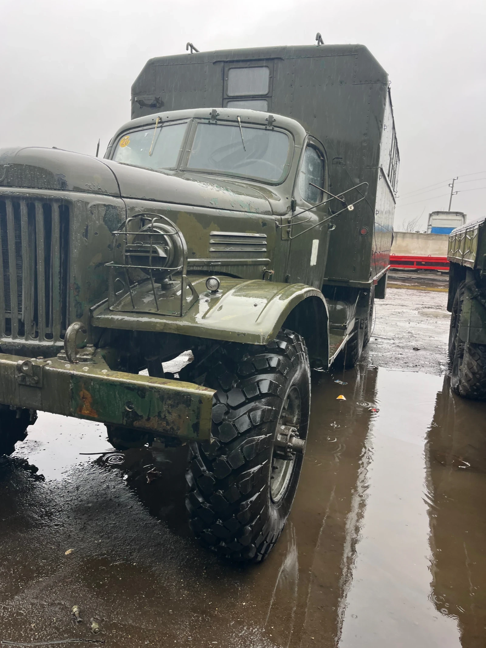 Zil 130 На части, снимка 3 - Камиони - 54071158