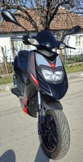 Aprilia Sr Sr 125 Motard | Mobile.bg � ����� ������ 10