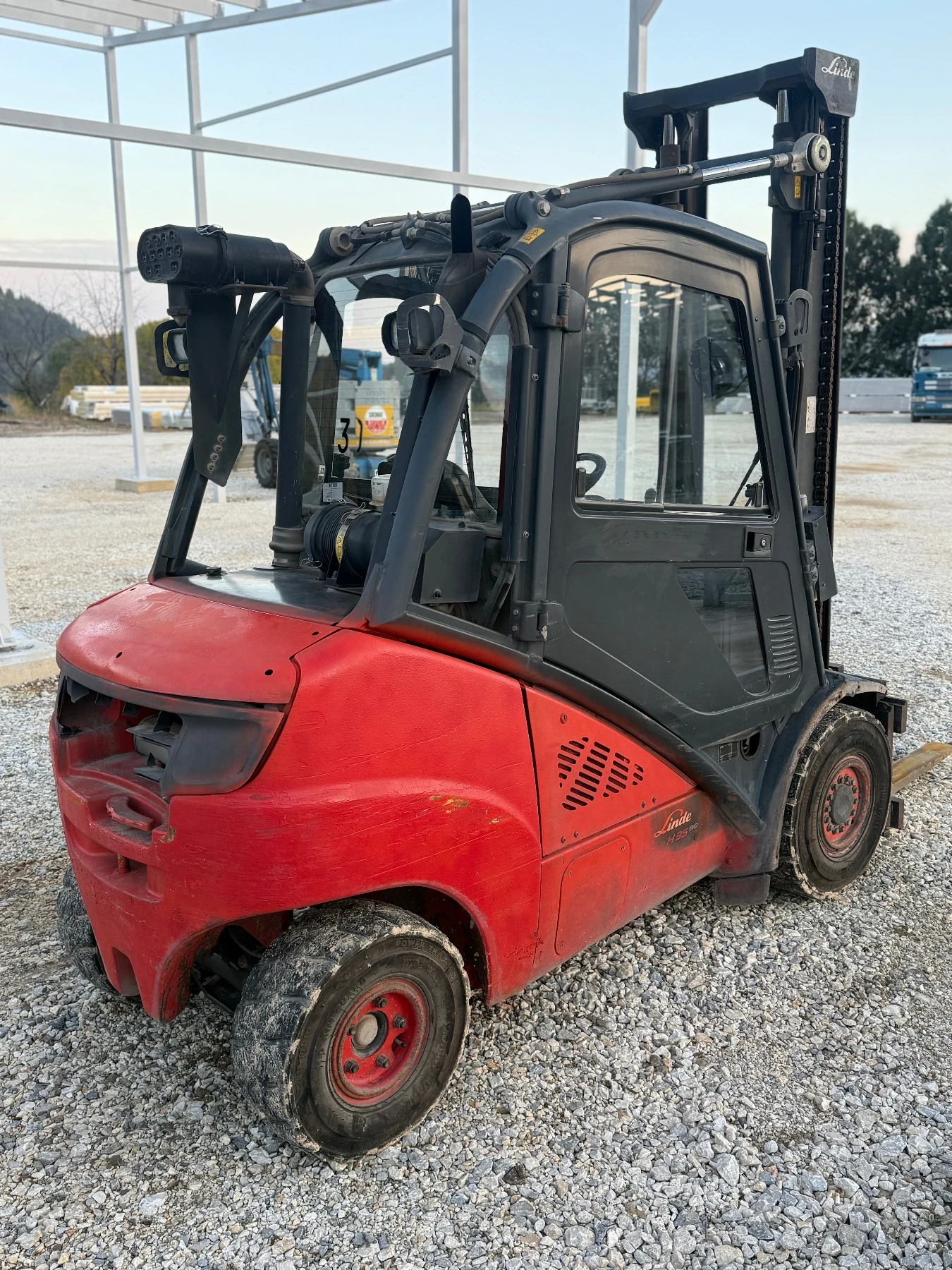 Мотокар Linde H35D, снимка 3 - Индустриална техника - 56749628