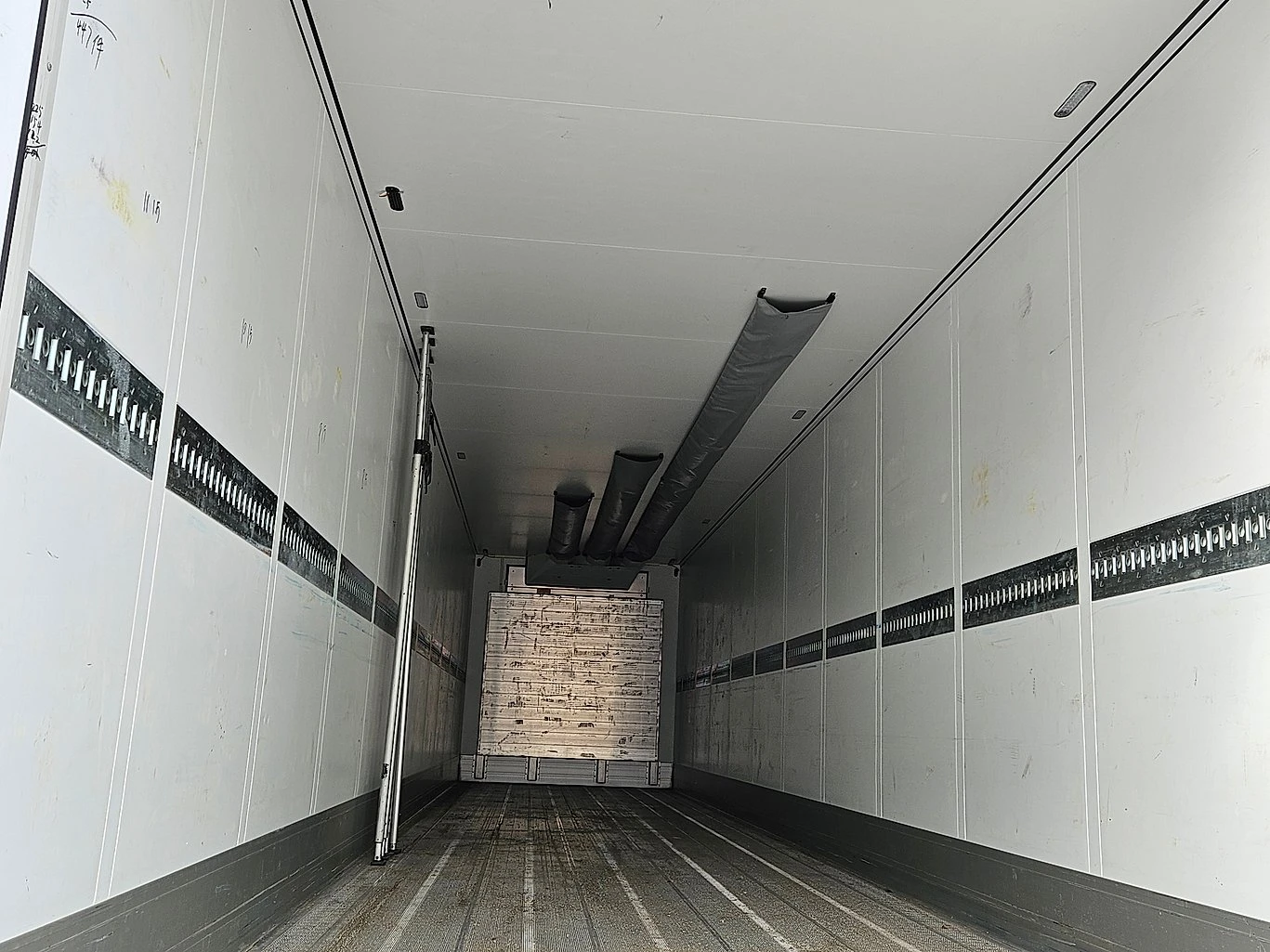 Полуремарке Schmitz Cargobull Frigo, снимка 6 - Ремаркета - 55851017