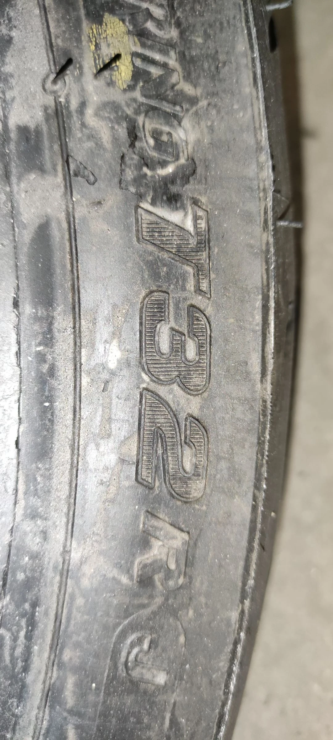  180/55 17 B | Mobile.bg   2