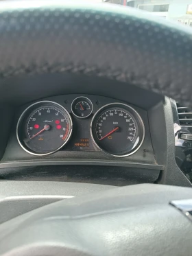 Opel Zafira, снимка 11