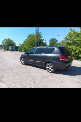 Toyota Avensis verso, снимка 6