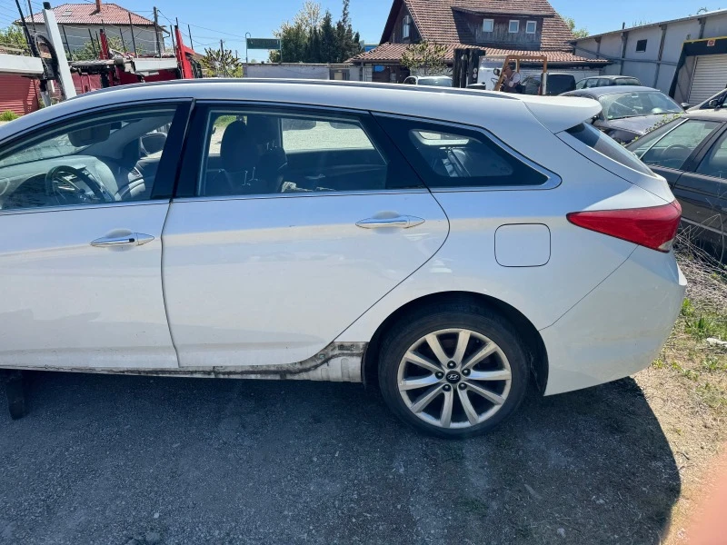 Hyundai I40 1,7 CRDI, снимка 6 - Автомобили и джипове - 30433808