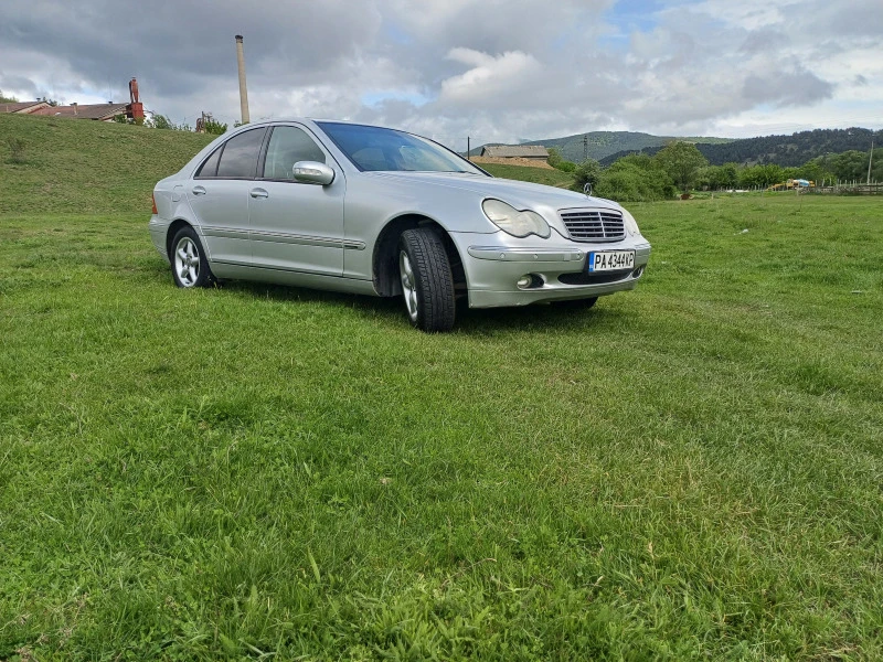 Mercedes-Benz C 180 Ц180 компресор , снимка 3 - Автомобили и джипове - 47208615