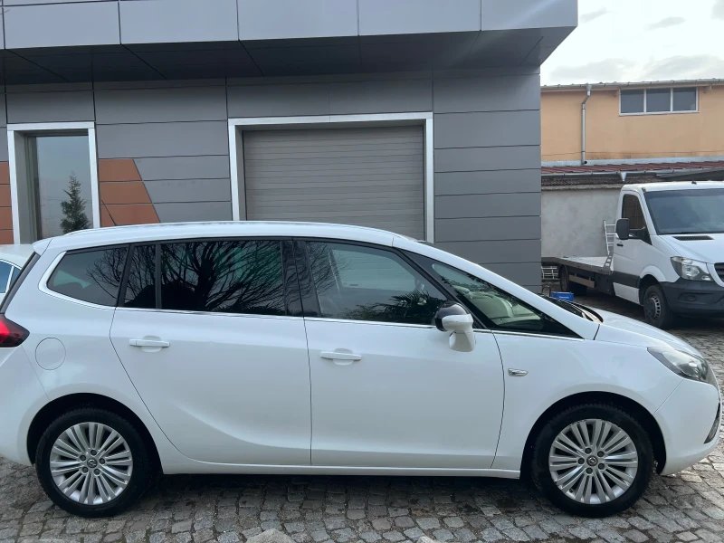 Opel Zafira 1.6 CNG 7 места, снимка 4 - Автомобили и джипове - 48469155