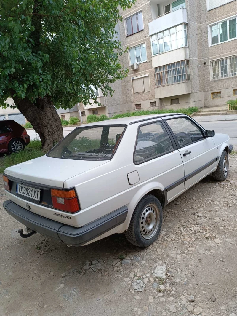 VW Jetta, снимка 4 - Автомобили и джипове - 48745587