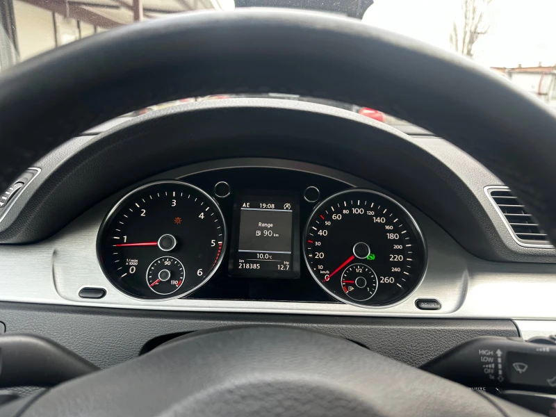 VW Passat 2.0TDI 170к.с DSG HIGHLINE FULL, снимка 13 - Автомобили и джипове - 48820056