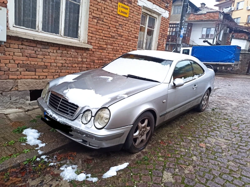 Mercedes-Benz CLK 2.0 192, снимка 6 - Автомобили и джипове - 49120876