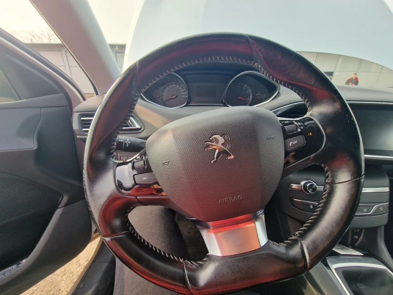 Peugeot 308 1.2, снимка 6 - Автомобили и джипове - 49303466