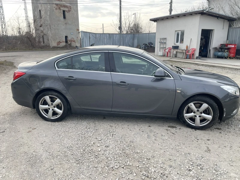 Opel Insignia, снимка 5 - Автомобили и джипове - 49494264