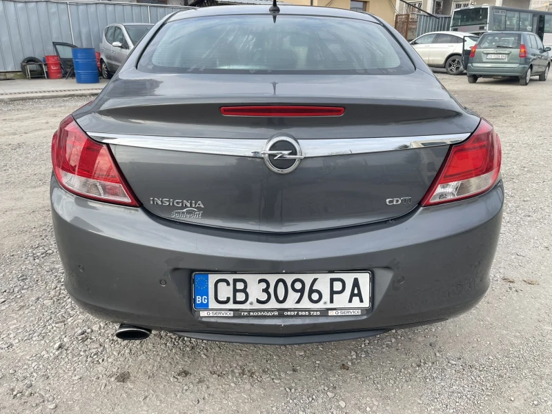 Opel Insignia, снимка 3 - Автомобили и джипове - 49494264