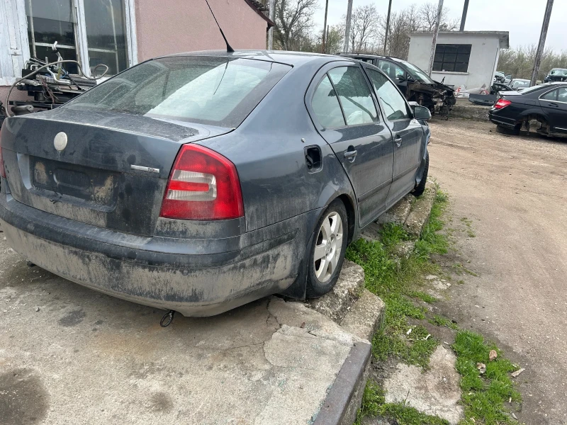 Skoda Octavia 2.0TDI 140 BKD, снимка 3 - Автомобили и джипове - 49676634