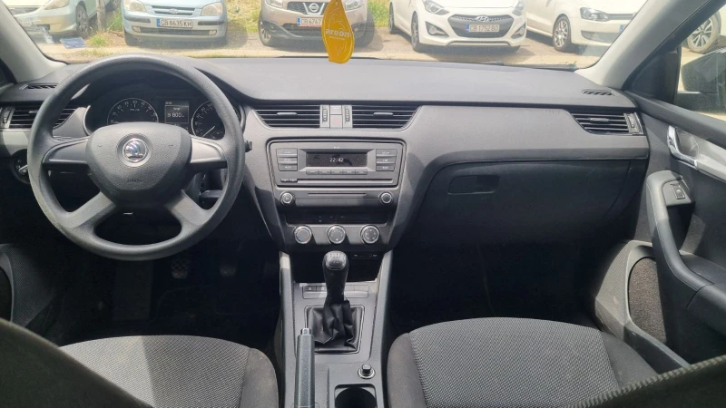 Skoda Octavia Active 1.6D 5MT, снимка 6 - Автомобили и джипове - 52419618