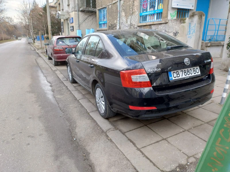 Skoda Octavia Active 1.6D 5MT, снимка 4 - Автомобили и джипове - 52419618