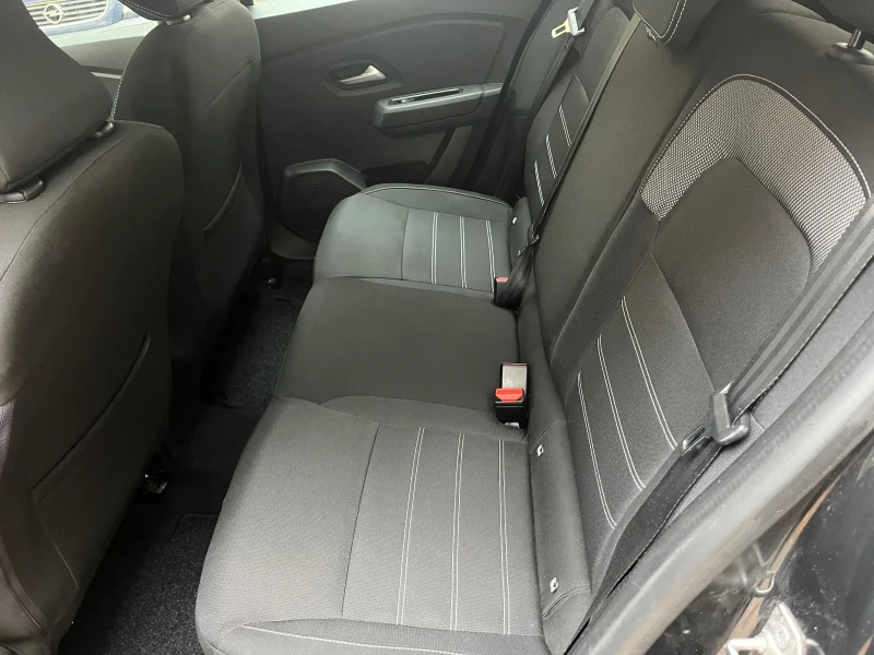 Dacia Sandero 1.0 бензин/фабрична газ 101 к.с. 6 скорости, снимка 11 - Автомобили и джипове - 52187470