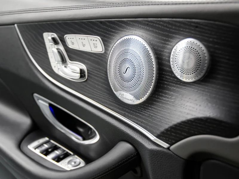 Mercedes-Benz E 53 AMG * Cabriolet* 4MATIC* АвтоКредит (ЦЕНА ДО БГ), снимка 13 - Автомобили и джипове - 52516363