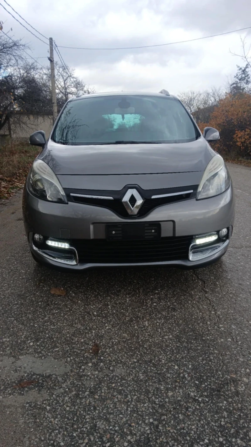 Renault Grand scenic 1.5dci 7 местен, снимка 2 - Автомобили и джипове - 52554940