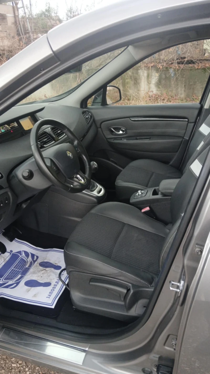 Renault Grand scenic 1.5dci 7 местен, снимка 5 - Автомобили и джипове - 52554940