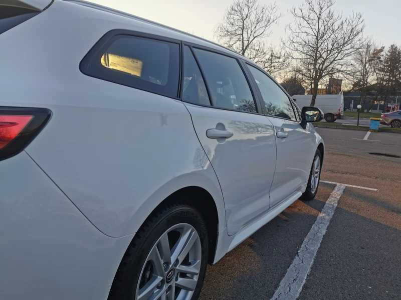 Toyota Corolla Ехеcutive, снимка 9 - Автомобили и джипове - 52803856