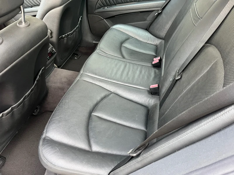 Mercedes-Benz E 320, снимка 10 - Автомобили и джипове - 52974375