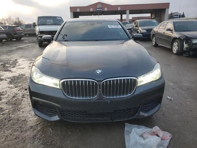 BMW 750 M* SPORT* XDRIVE* ДИГИТАЛНО* ТАБЛО* МАСАЖ* ОБДУХВА, снимка 5 - Автомобили и джипове - 49505651