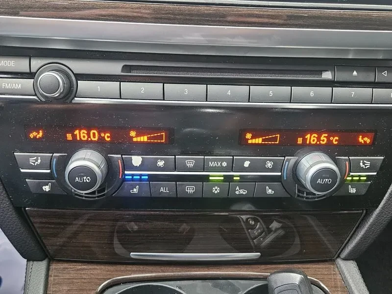 BMW 740 i, снимка 16 - Автомобили и джипове - 55205580