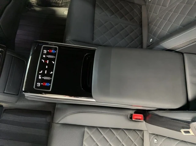 Audi S8 Quattro = Black Optic Plus = Гаранция, снимка 14 - Автомобили и джипове - 56182342