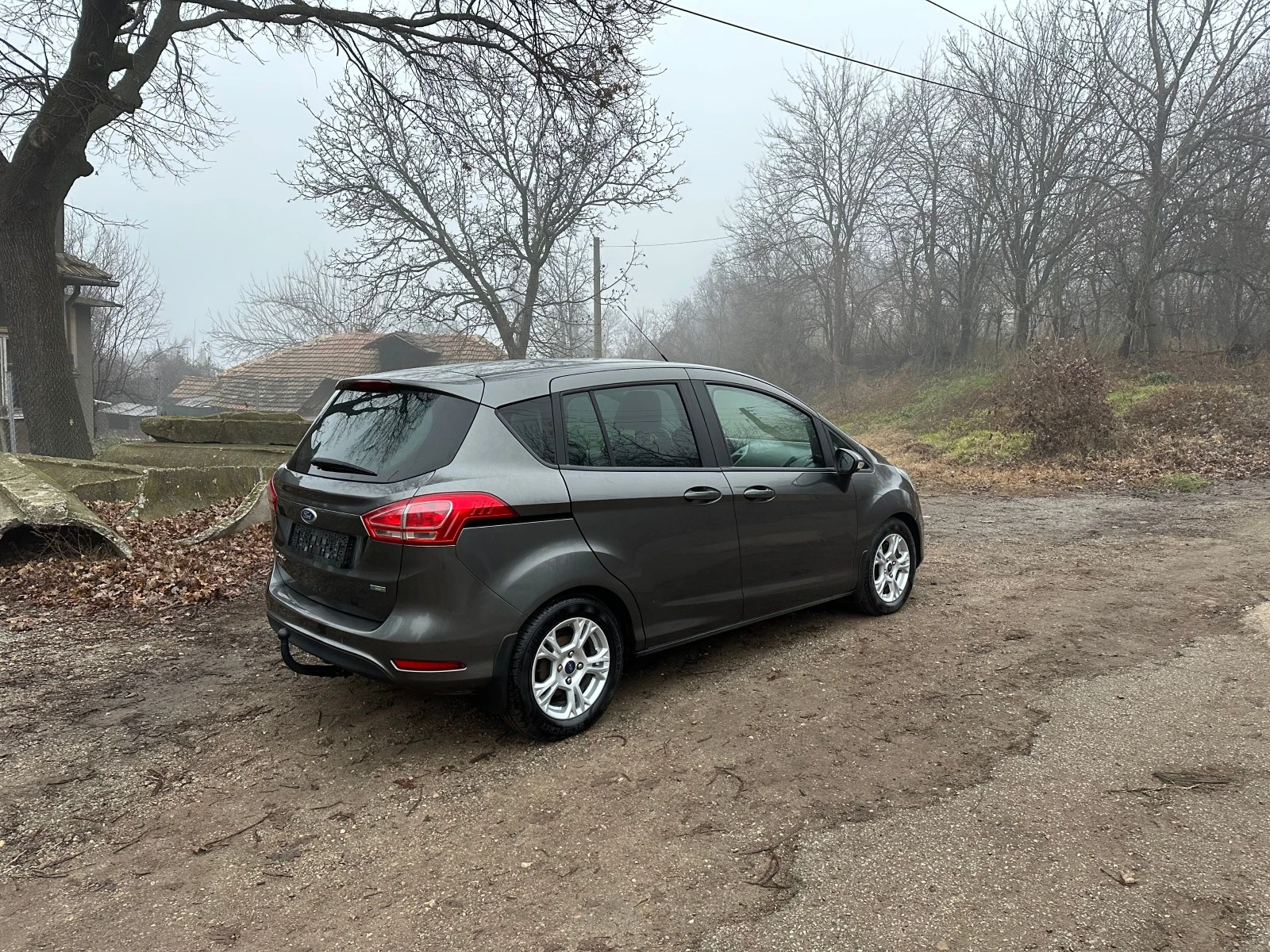 Ford B-Max 1.0 EcoBoost - изображение 4