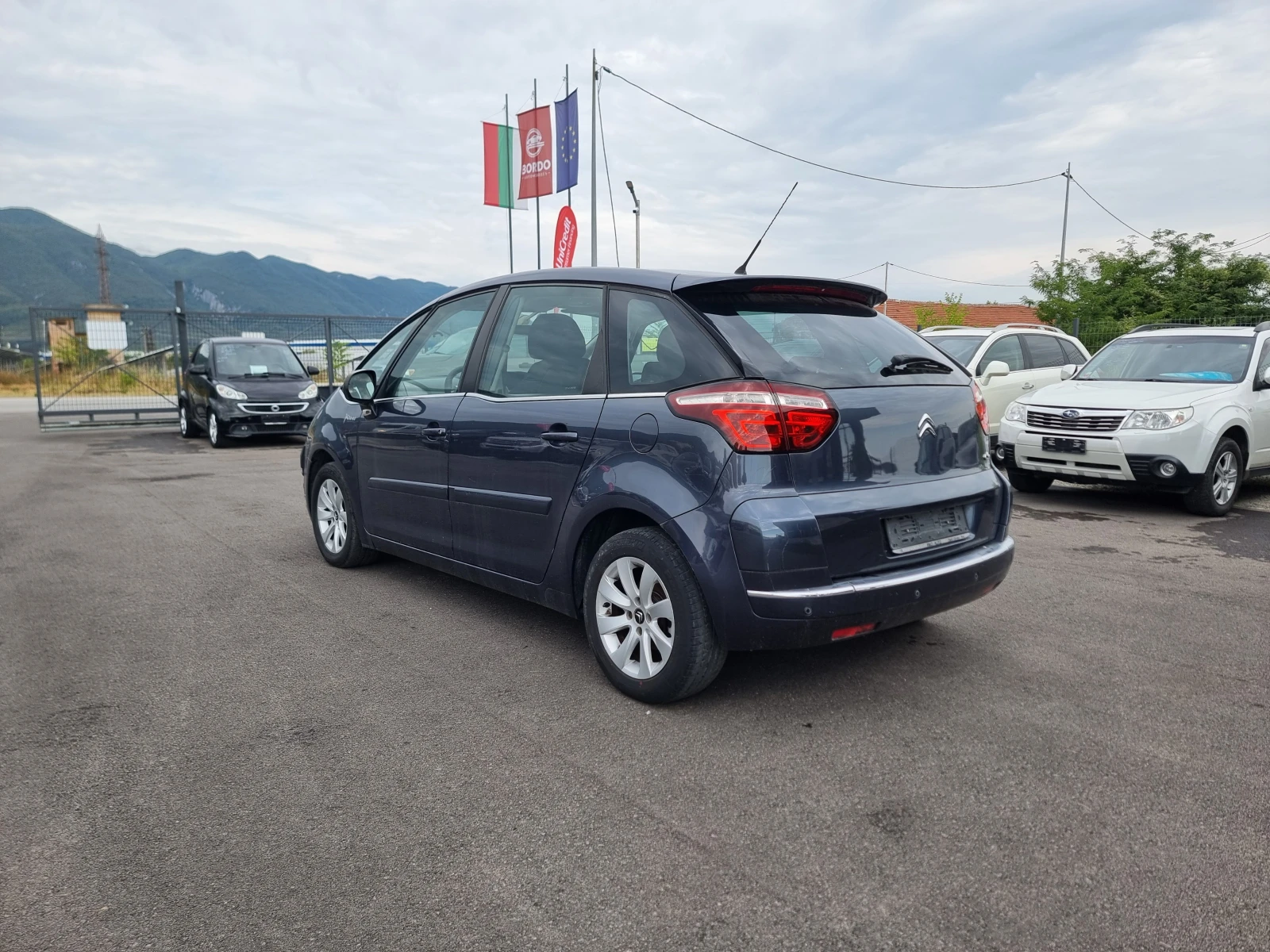 Citroen C4 Picasso 1.6HDI FACE - изображение 4