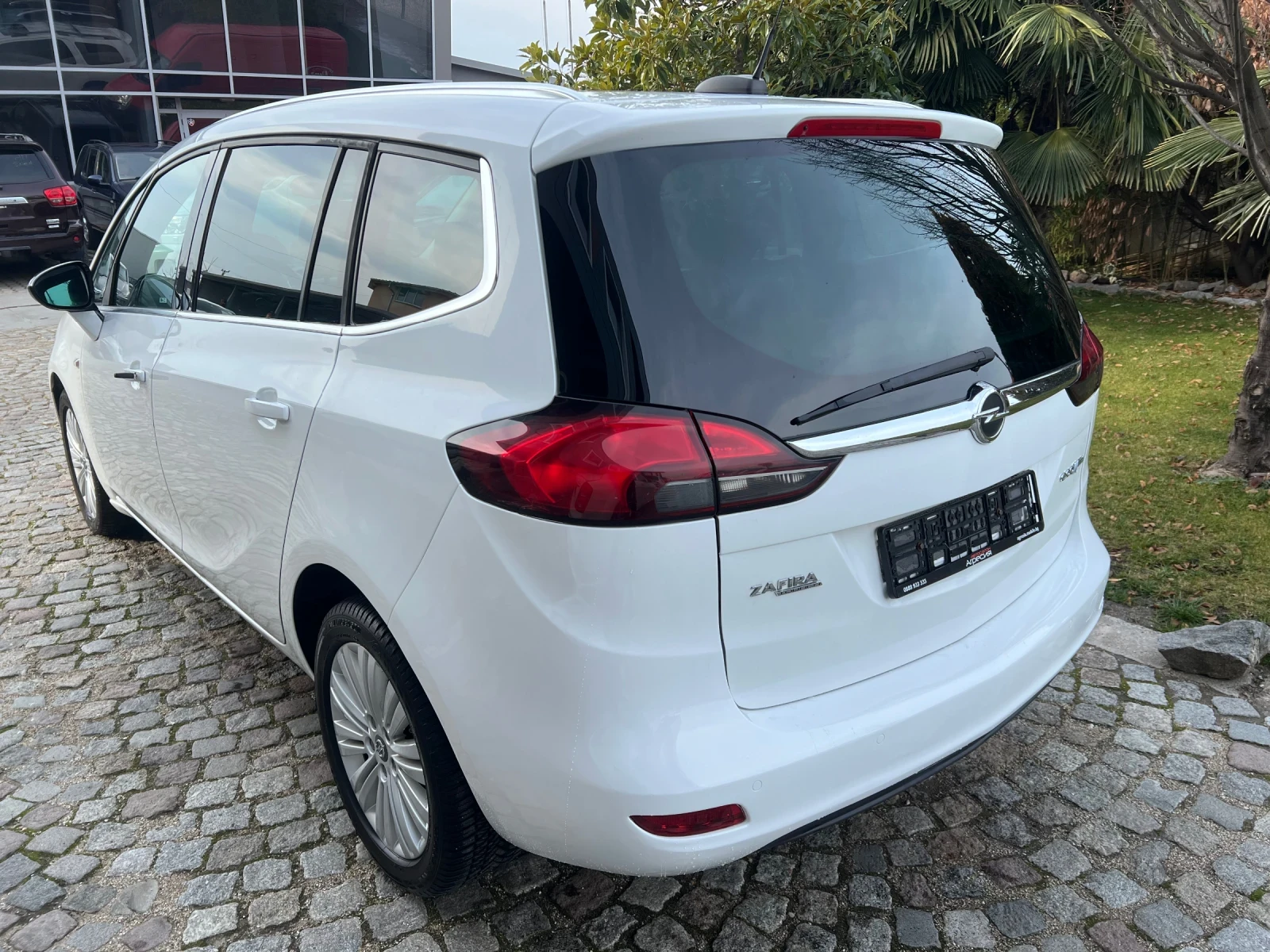 Opel Zafira 1.6 CNG 7 места - изображение 7