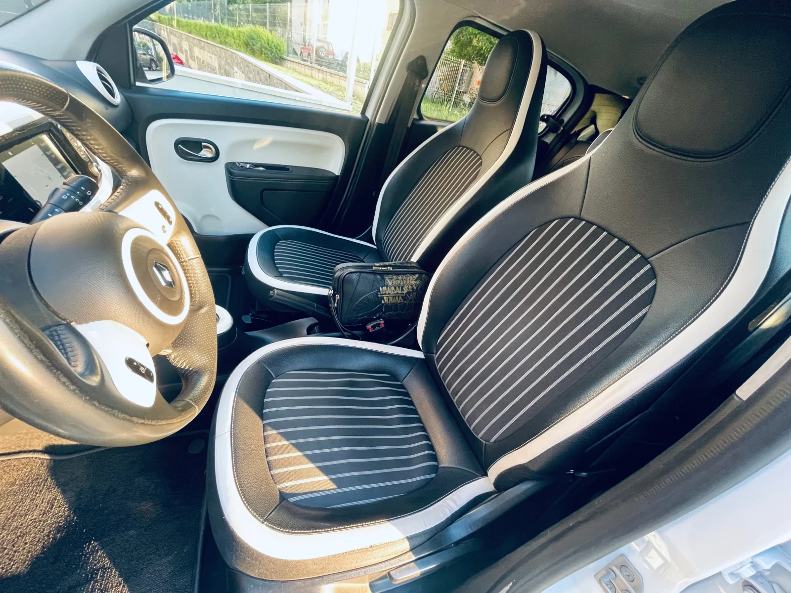 Renault Twingo  - изображение 7