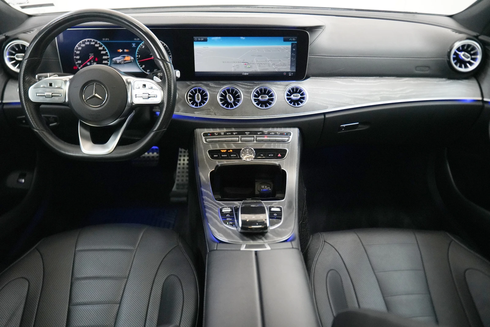 Mercedes-Benz CLS 400 d 4Matic AMG Line Night Package - изображение 8