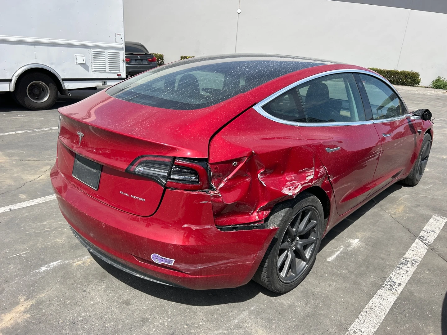 Tesla Model 3 4x4 Dual Motor ЕКСТРИ LONG RANGE - изображение 10