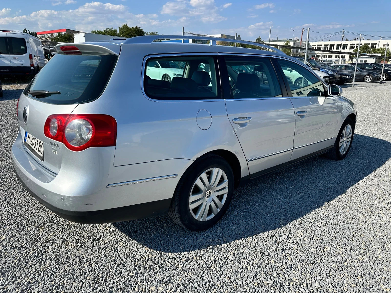 VW Passat 2.0 TDI - изображение 8