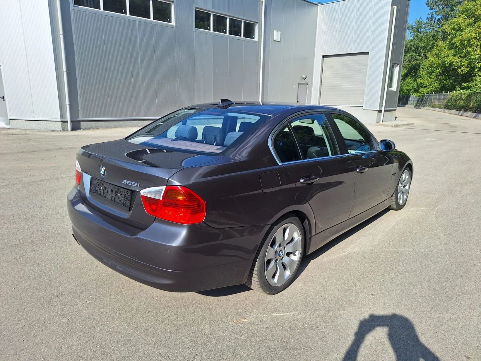 BMW 325 325i N52 218к.с. ТОП СЪСТОЯНИЕ - изображение 5