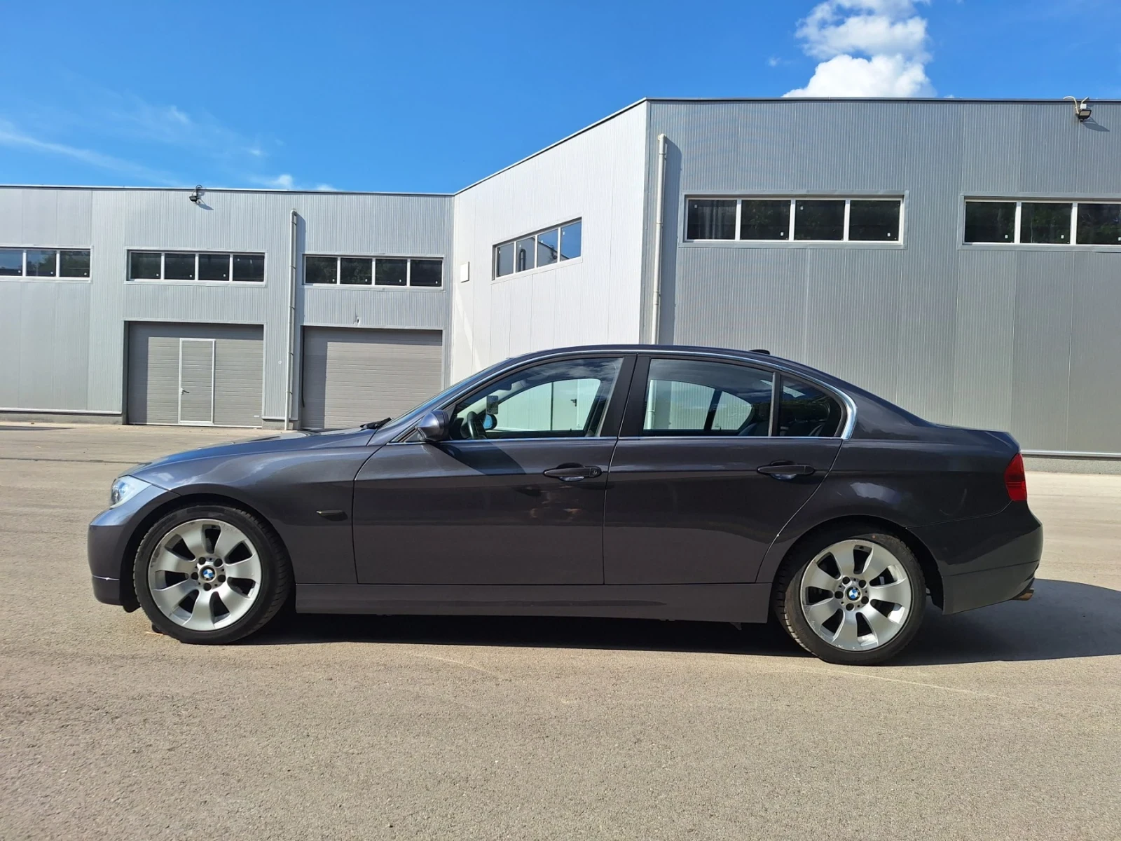 BMW 325 325i N52 218к.с. ТОП СЪСТОЯНИЕ - изображение 8