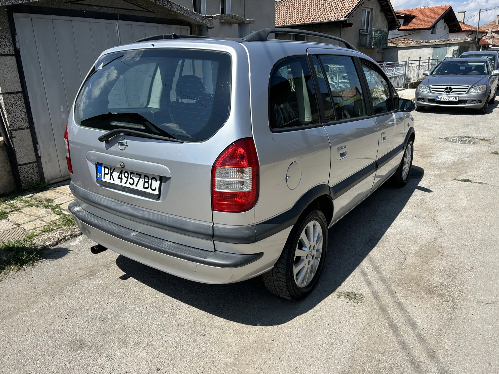 Opel Zafira 1.6 - изображение 4