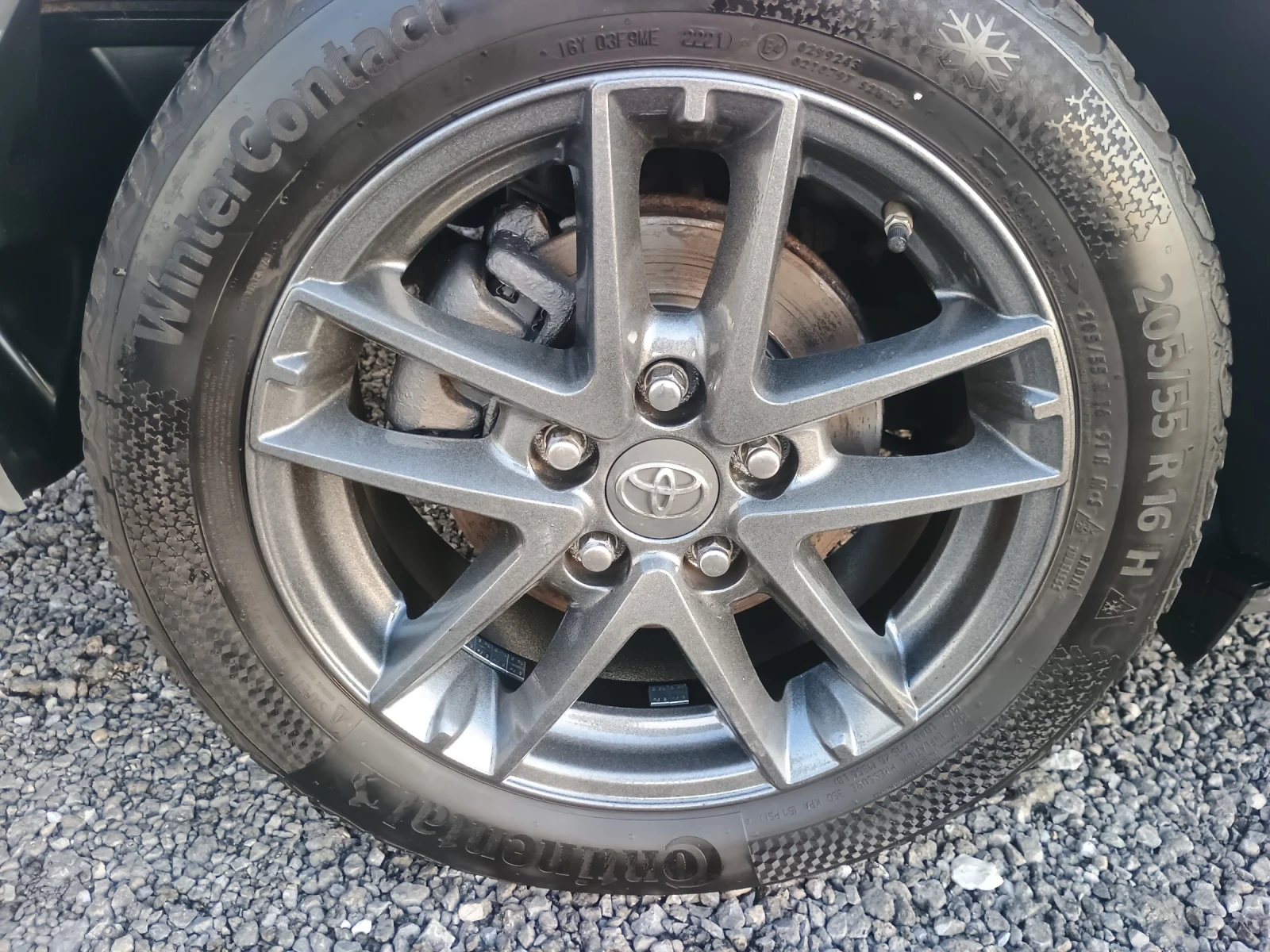 Toyota Auris 2.0D 126  | Mobile.bg   14