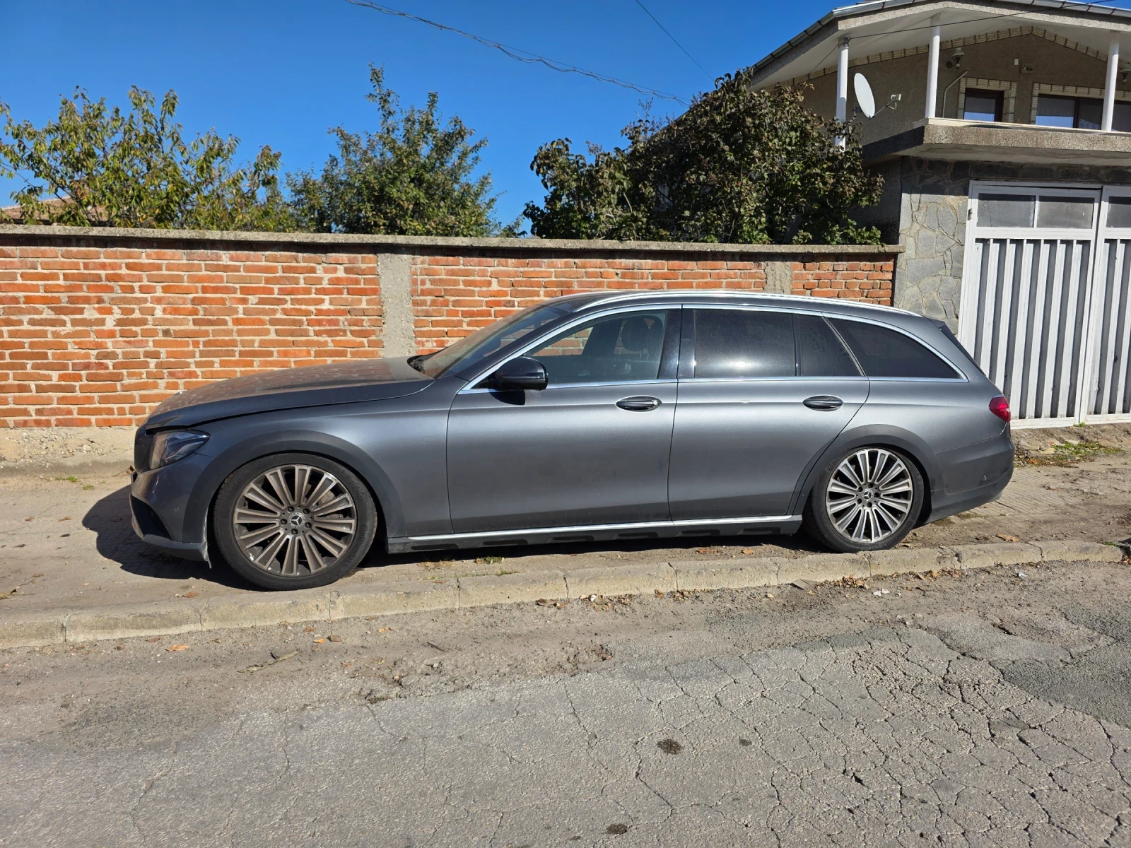 Mercedes-Benz E 350 Allterain 4x4 | Mobile.bg   1
