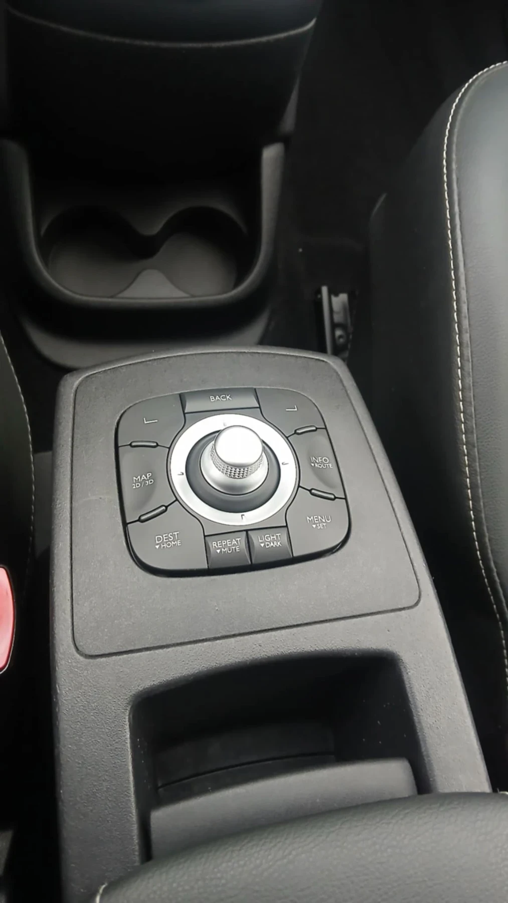 Renault Grand scenic 1.5dci 7 местен - изображение 9