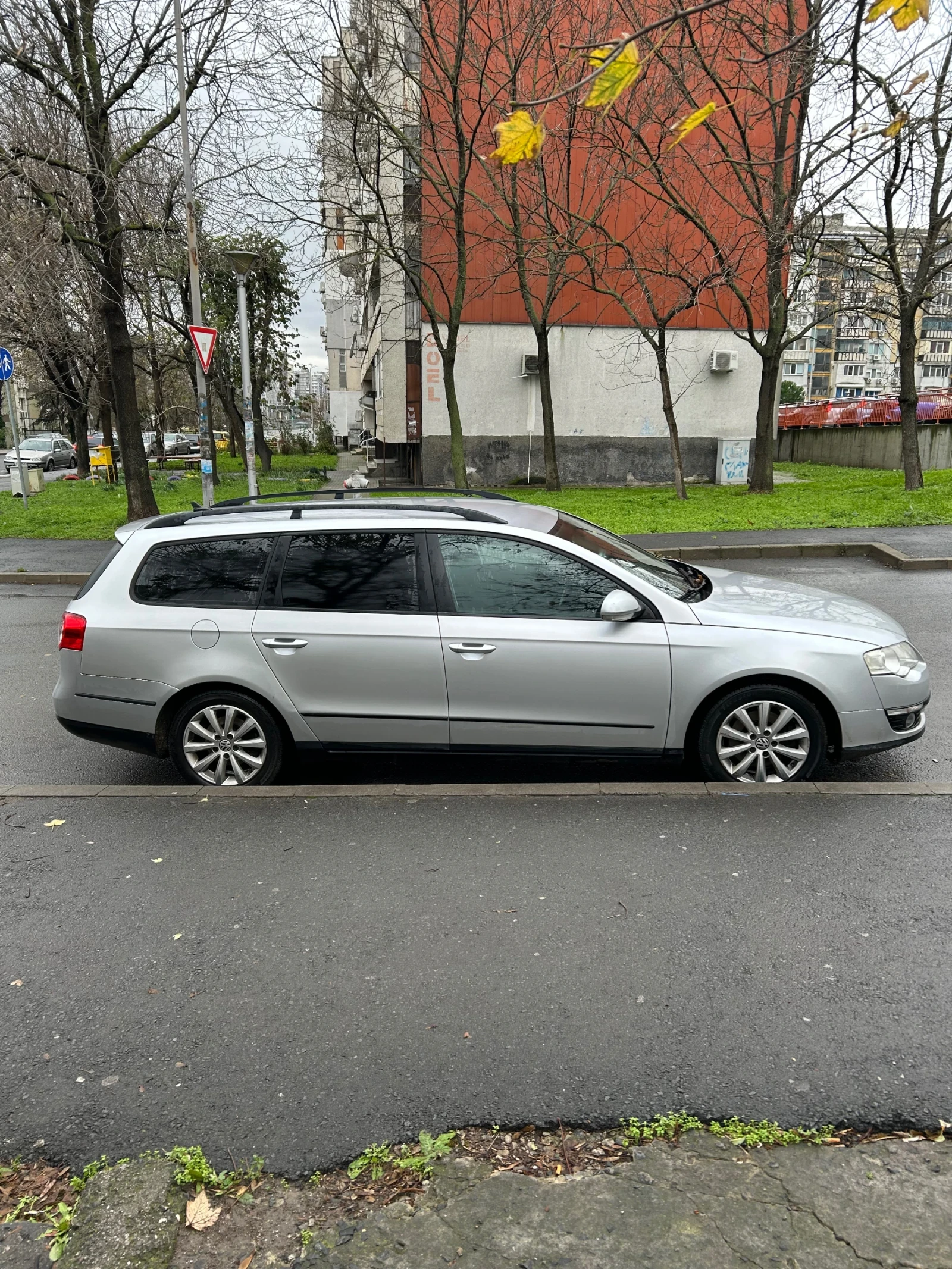 VW Passat Б6 - изображение 6