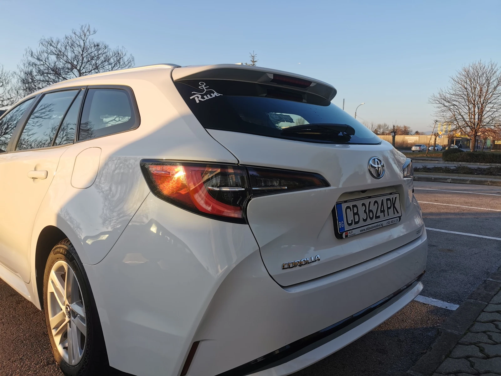 Toyota Corolla ���cutive | Mobile.bg � ����������� 8