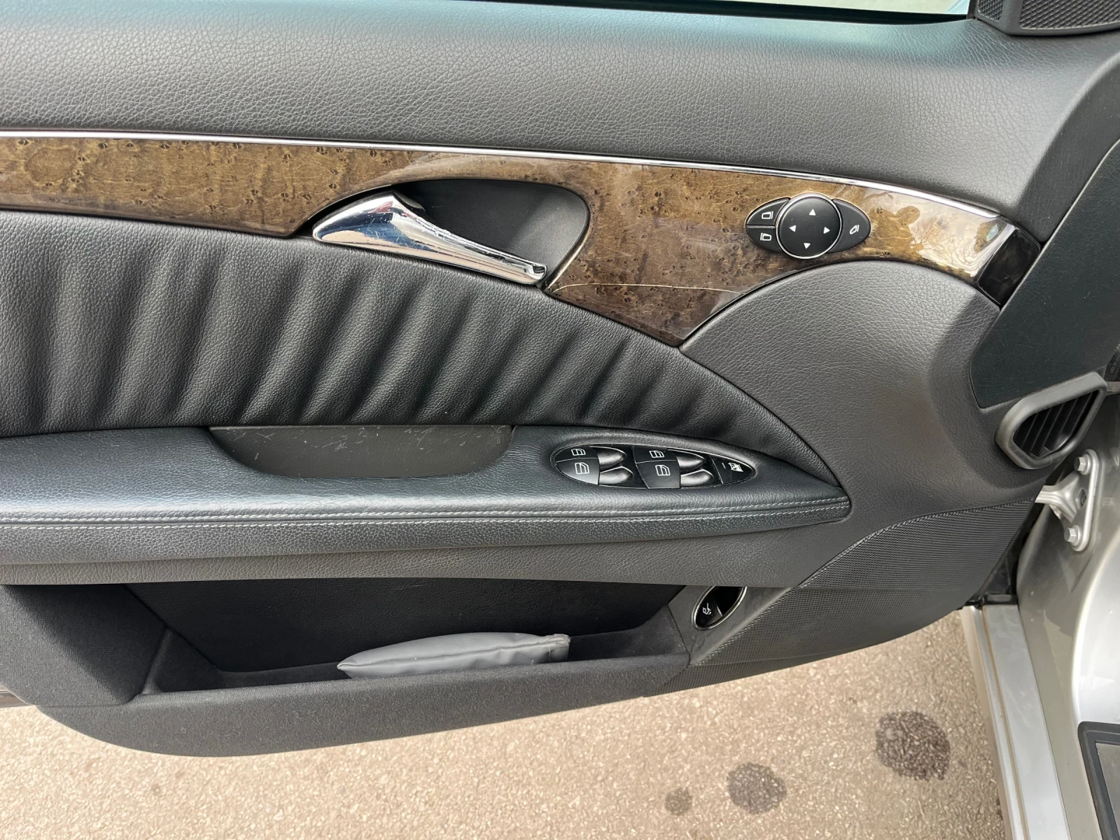 Mercedes-Benz E 320  - изображение 9