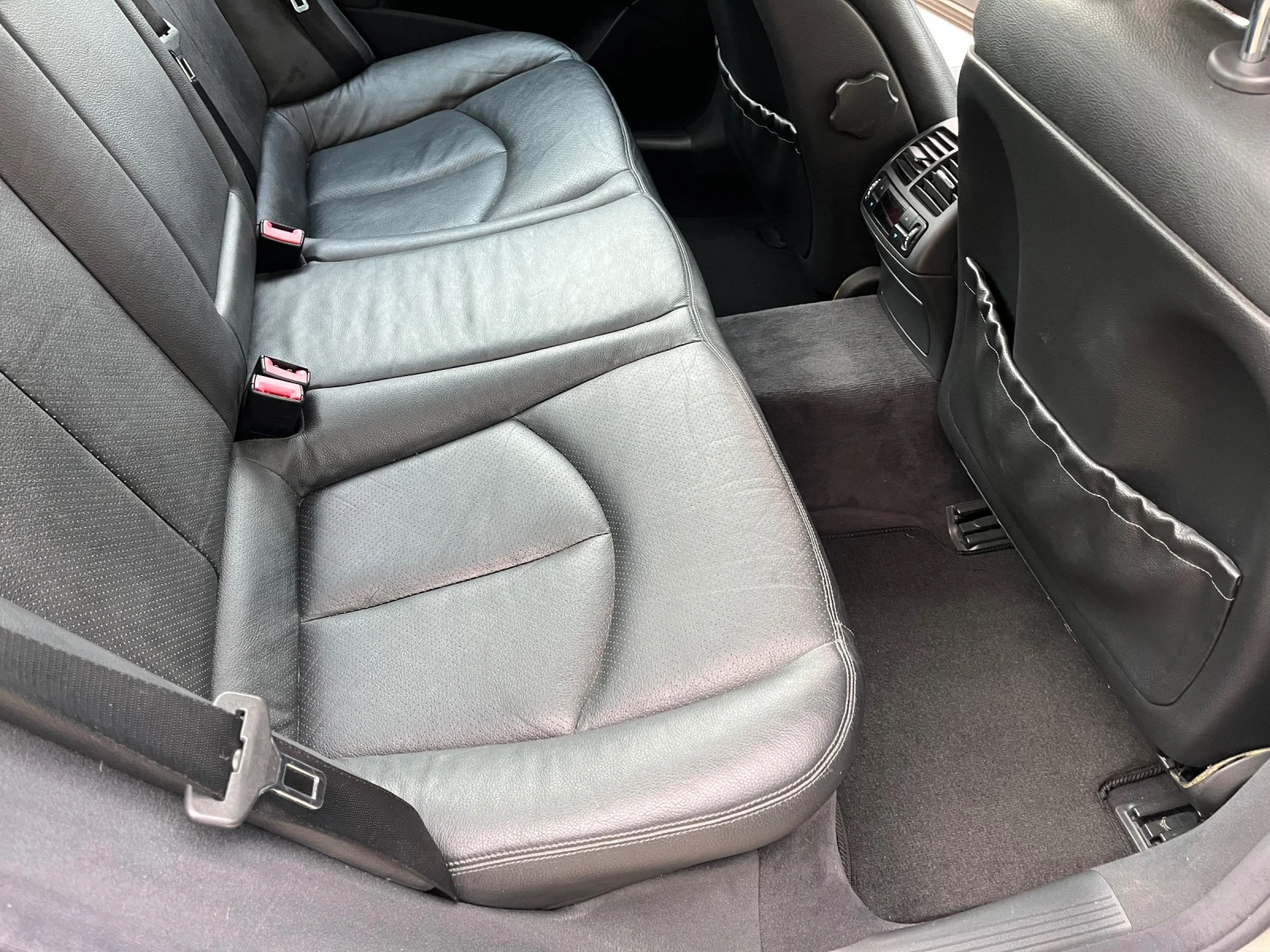 Mercedes-Benz E 320 | Mobile.bg � ����������� 12